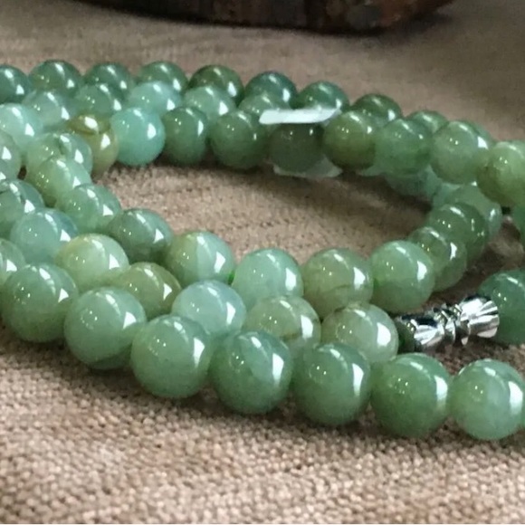 8mm 100% Natural A Green Emerald Jade Beads ~Necklace Have certificate-6223 - Picture 5 of 6
